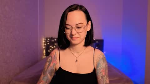 MiraSkyy online show from 01-17-26, 05:49