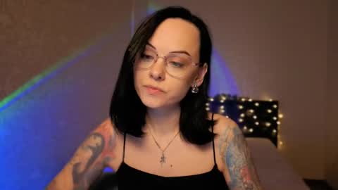 MiraSkyy online show from 05-17-26, 07:43
