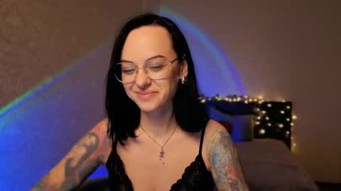 MiraSkyy online show from 05-18-26, 07:31