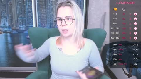 Kira online show from 12-13-24, 07:43