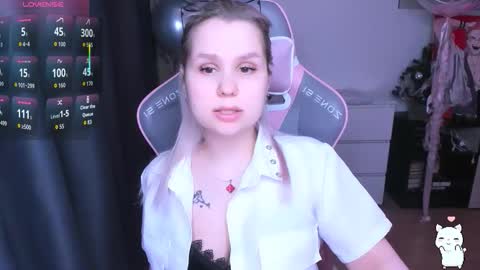 Kira online show from 02-08-26, 08:12