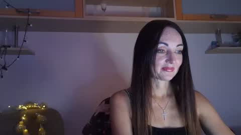 Christina online show from 07-20-26, 09:17