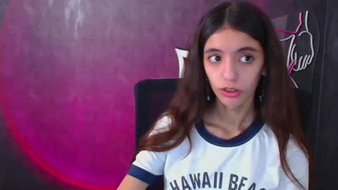 Snapshot of miri_miss chatting on 12-22-24, 07:11 Miri online show from 12-22-24, 07:11