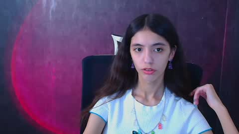 Snapshot of miri_miss chatting on 12-26-24, 01:32 Miri online show from 12-26-24, 01:32