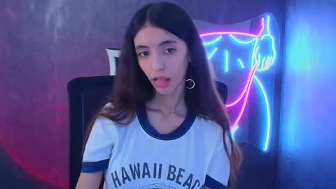 Snapshot of miri_miss chatting on 01-16-25, 01:04 Miri online show from 01-16-25, 01:04