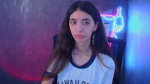 Snapshot of miri_miss chatting on 01-18-25, 03:59 Miri online show from 01-18-25, 03:59