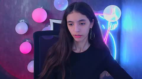 Snapshot of miri_miss chatting on 02-15-25, 02:55 Miri online show from 02-15-25, 02:55