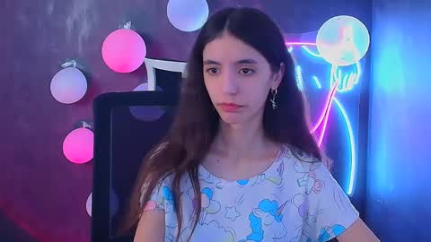 Snapshot of miri_miss chatting on 02-20-25, 04:57 Miri online show from 02-20-25, 04:57