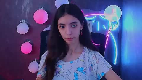 Snapshot of miri_miss chatting on 02-21-25, 02:06 Miri online show from 02-21-25, 02:06