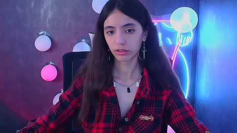 Snapshot of miri_miss chatting on 03-07-25, 03:49 Miri online show from 03-07-25, 03:49