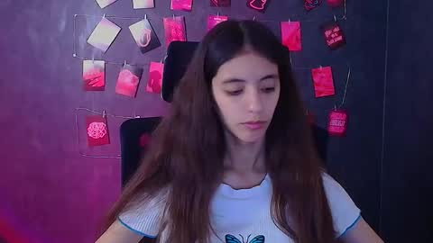 Snapshot of miri_miss chatting on 11-08-25, 07:19 Miri online show from 11-08-25, 07:19