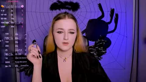 miriam_crazy online show from 10-20-25, 11:05