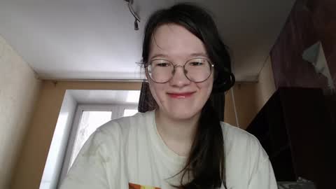 Mira online show from 02-19-25, 07:17