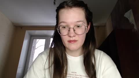 Mira online show from 02-27-25, 01:38