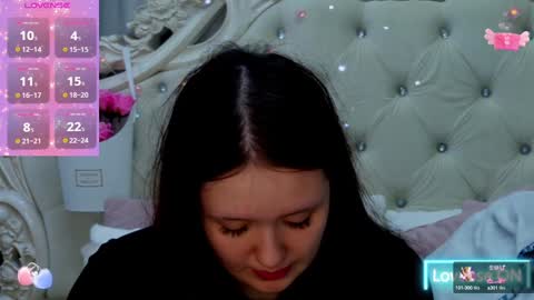 Miriam WhiteF online show from 01-28-25, 03:04