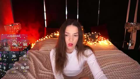 Mira online show from 03-19-26, 01:48