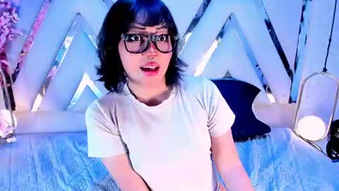    online show from 07-18-26, 05:11