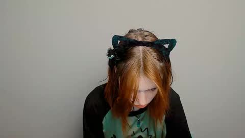 misaki_chan_ online show from 10-31-25, 10:55