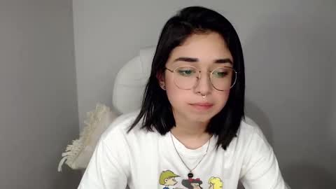 Snapshot of misha__sweet__27 chatting on 01-17-25, 03:45 misha online show from 01-17-25, 03:45