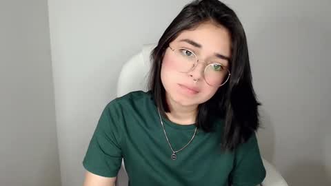 Snapshot of misha__sweet__27 chatting on 01-27-25, 04:30 misha online show from 01-27-25, 04:30