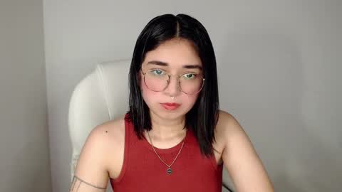 Snapshot of misha__sweet__27 chatting on 01-29-25, 10:43 misha online show from 01-29-25, 10:43