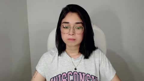 Snapshot of misha__sweet__27 chatting on 01-31-25, 04:14 misha online show from 01-31-25, 04:14