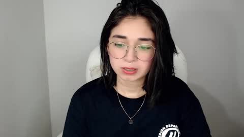 Snapshot of misha__sweet__27 chatting on 02-03-25, 08:02 misha online show from 02-03-25, 08:02