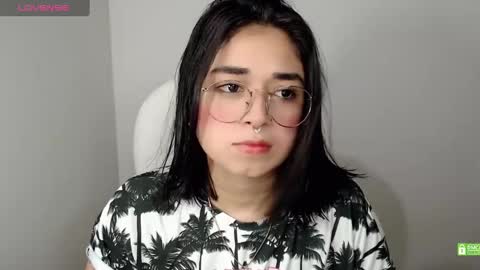 Snapshot of misha__sweet__27 chatting on 02-10-25, 07:26 misha online show from 02-10-25, 07:26