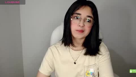 Snapshot of misha__sweet__27 chatting on 02-21-25, 06:18 misha online show from 02-21-25, 06:18