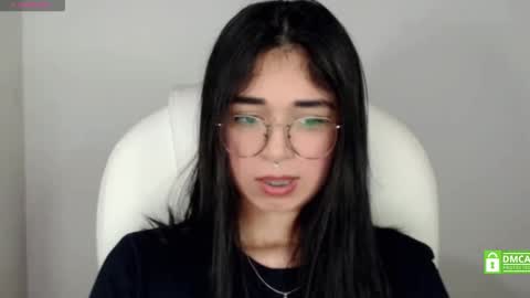 Snapshot of misha__sweet__27 chatting on 10-14-25, 04:35 misha online show from 10-14-25, 04:35