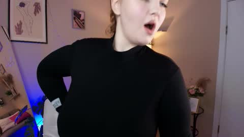 Ivy online show from 11-06-25, 09:10