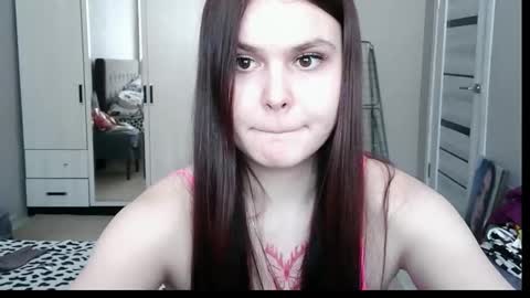 Mishel online show from 02-04-26, 10:21