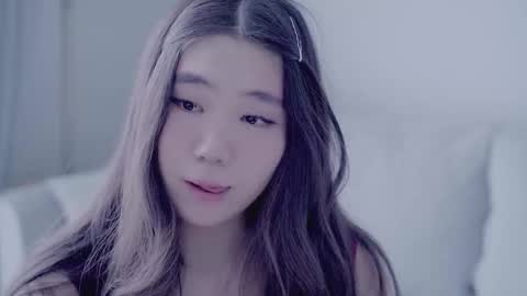 Snapshot of miso_misa chatting on 10-28-25, 09:02 Misa online show from 10-28-25, 09:02