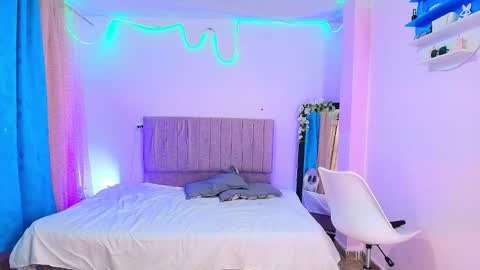 Snapshot of misofialeal chatting on 02-27-26, 06:19 misofialeal online show from 02-27-26, 06:19