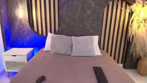 Antonella online show from 09-29-25, 12:10