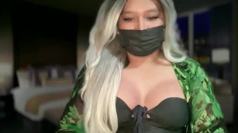 sandra online show from 02-06-26, 09:23