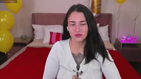Snapshot of miss____mira chatting on 09-18-25, 12:23 miss____mira online show from 09-18-25, 12:23