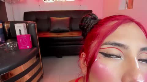 Snapshot of miss___allison chatting on 03-11-26, 11:05 Allison online show from 03-11-26, 11:05