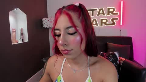 Snapshot of miss___allison chatting on 03-24-26, 11:04 Allison online show from 03-24-26, 11:04