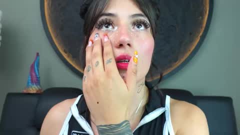 Charlotte online show from 10-23-25, 06:17