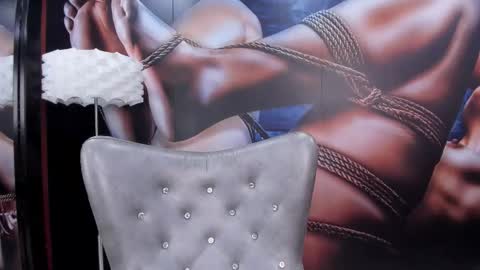 Salome online show from 10-14-25, 11:00