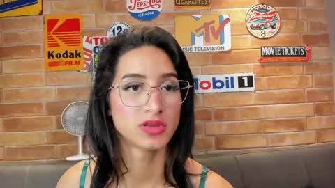 Salome online show from 04-18-26, 07:58