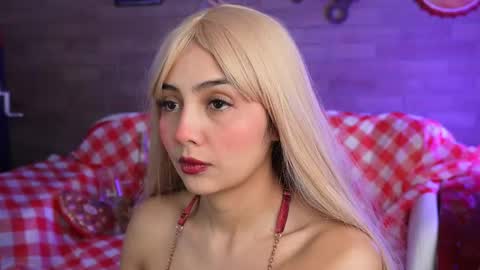 Snapshot of miss__anastasia chatting on 02-14-26, 11:07 Anastisia online show from 02-14-26, 11:07