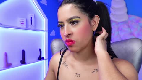 Anya online show from 02-08-25, 11:01