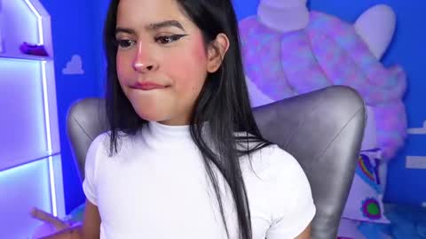 Anya online show from 02-22-25, 11:02