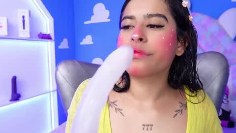 Anya online show from 03-07-25, 02:23