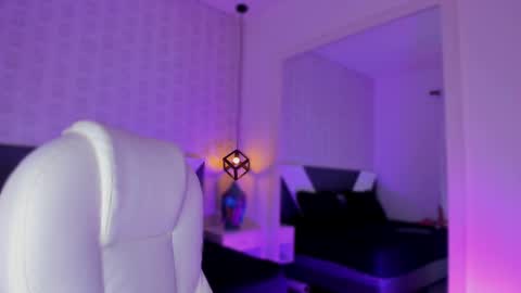 Charlotte online show from 02-28-25, 04:32