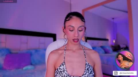 Charlotte online show from 09-10-25, 04:23