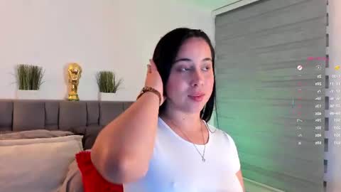 miss__jones_ online show from 06-24-26, 03:49
