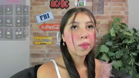 Luxury online show from 10-22-25, 11:10